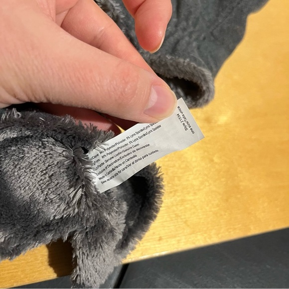 Isotoner Gloves Thinsulate Ultra Insulation Lined Grey ONE SIZE fleece LEATHER - Picture 5 of 6